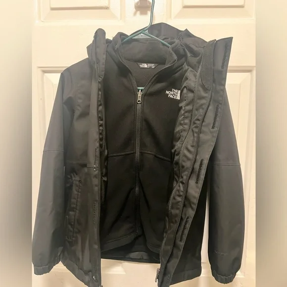 The North Face Kids Black jacket Size 10/12 - Picture 3 of 5